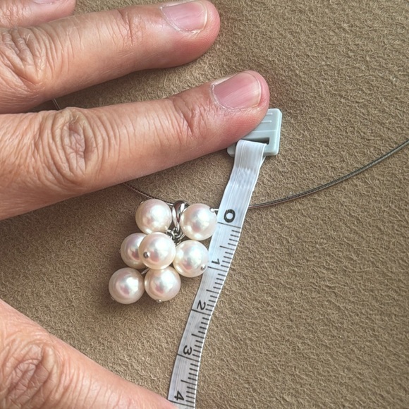 Necklace - Picture 13 of 17